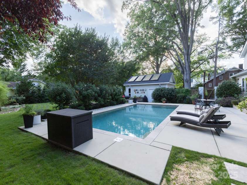 802 Franklin Street, Monroe, NC 28112.  MLS# CAR4312424, YatesRealty ID 22871. 