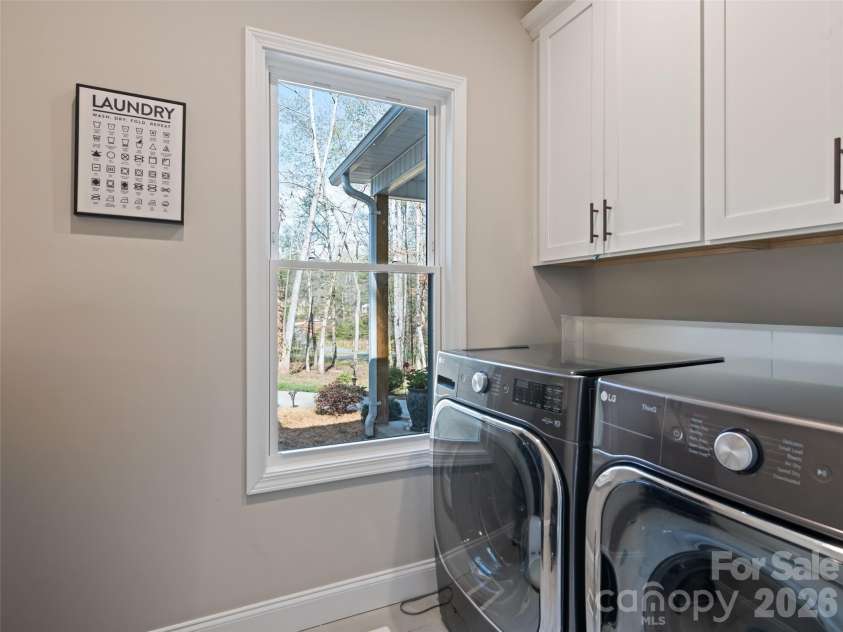 1711 Plantation Loop, Morganton, NC 28655.  MLS# CAR4364176, YatesRealty ID 22873. 