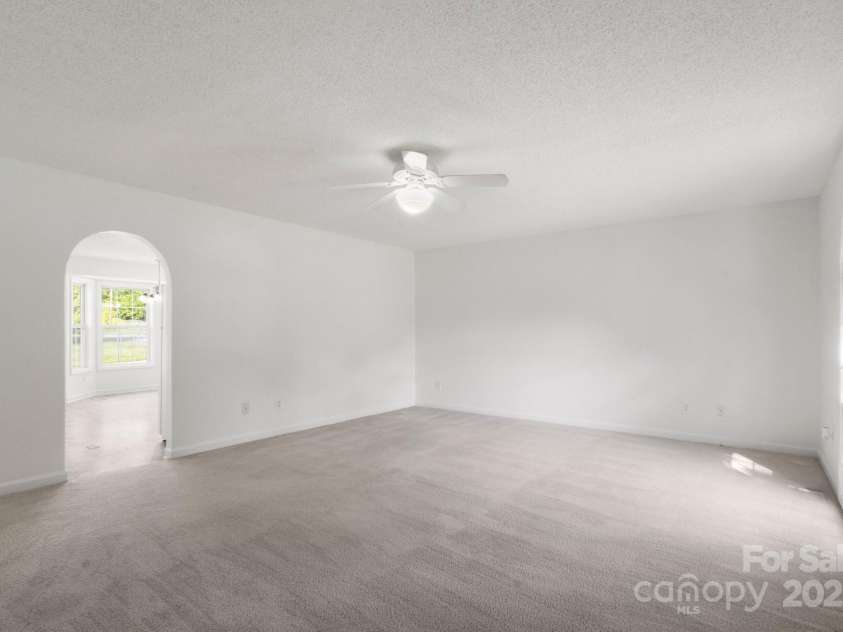 318 Huffman Road, Gastonia, NC 28056.  MLS# CAR4250230, YatesRealty ID 22875. Living Area