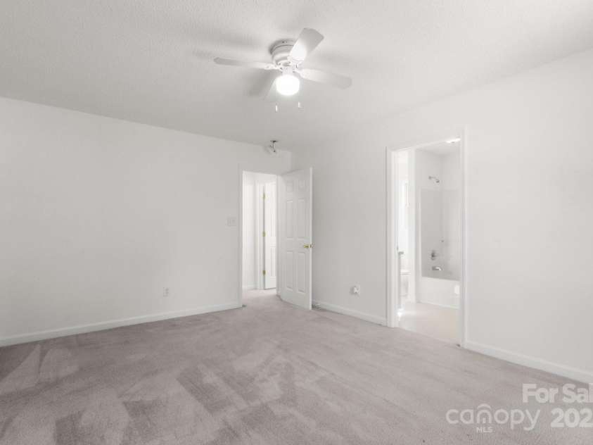 318 Huffman Road, Gastonia, NC 28056.  MLS# CAR4250230, YatesRealty ID 22875. Primary Bedroom