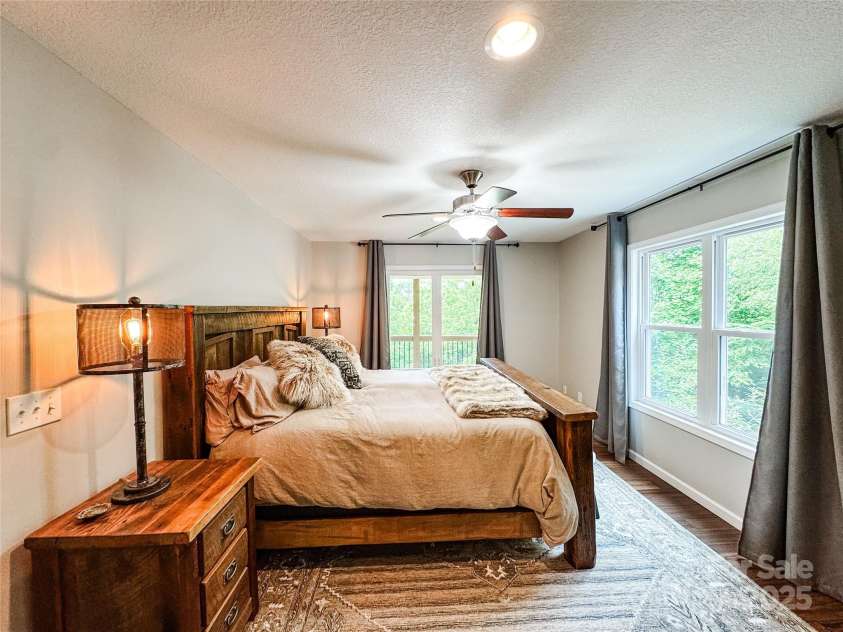171 View Ridge Parkway, Leicester, NC 28748.  MLS# CAR4265140, YatesRealty ID 22876. 