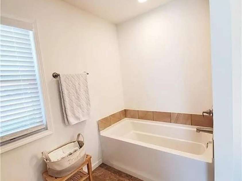 171 View Ridge Parkway, Leicester, NC 28748.  MLS# CAR4265140, YatesRealty ID 22876. 