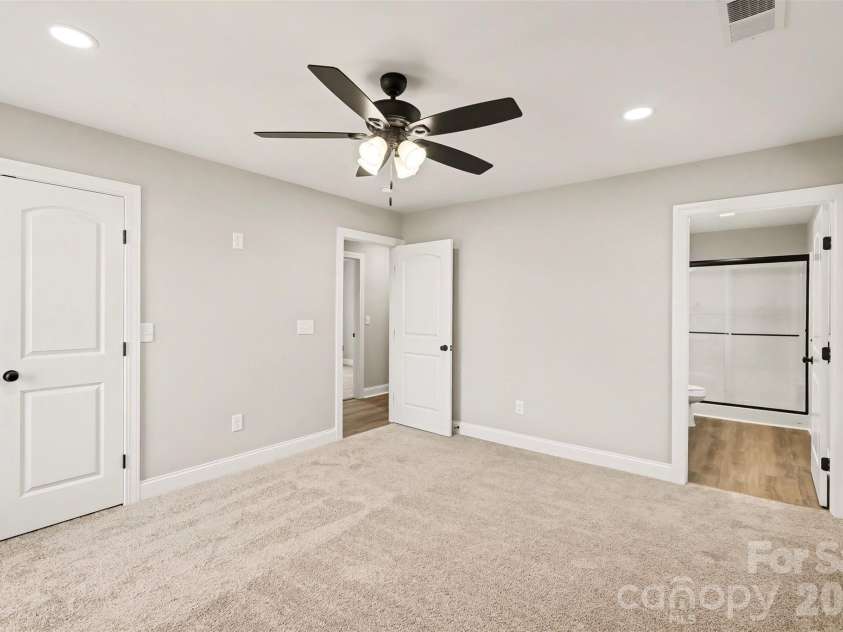 224 Ann Street, Salisbury, NC 28144.  MLS# CAR4364143, YatesRealty ID 22876. 