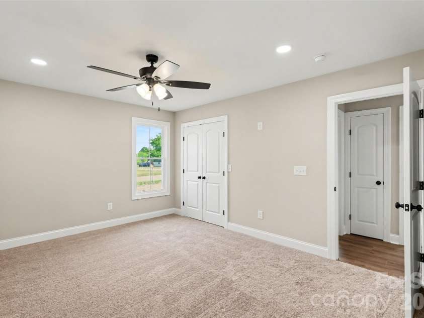 224 Ann Street, Salisbury, NC 28144.  MLS# CAR4364143, YatesRealty ID 22876. 