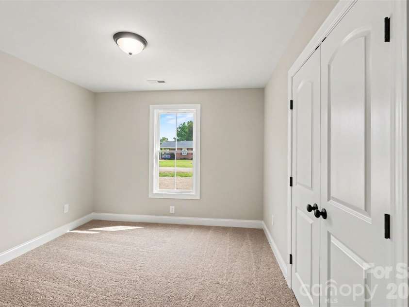 224 Ann Street, Salisbury, NC 28144.  MLS# CAR4364143, YatesRealty ID 22876. 