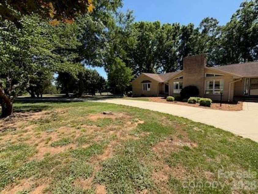 2610 TAYLOR Road, Shelby, NC 28152.  MLS# CAR4378722, YatesRealty ID 22877. 