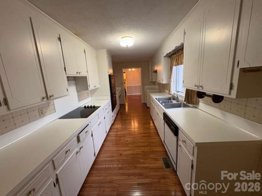 2610 TAYLOR Road, Shelby, NC 28152.  MLS# CAR4378722, YatesRealty ID 22877. 