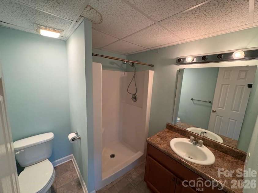 2610 TAYLOR Road, Shelby, NC 28152.  MLS# CAR4378722, YatesRealty ID 22877. 