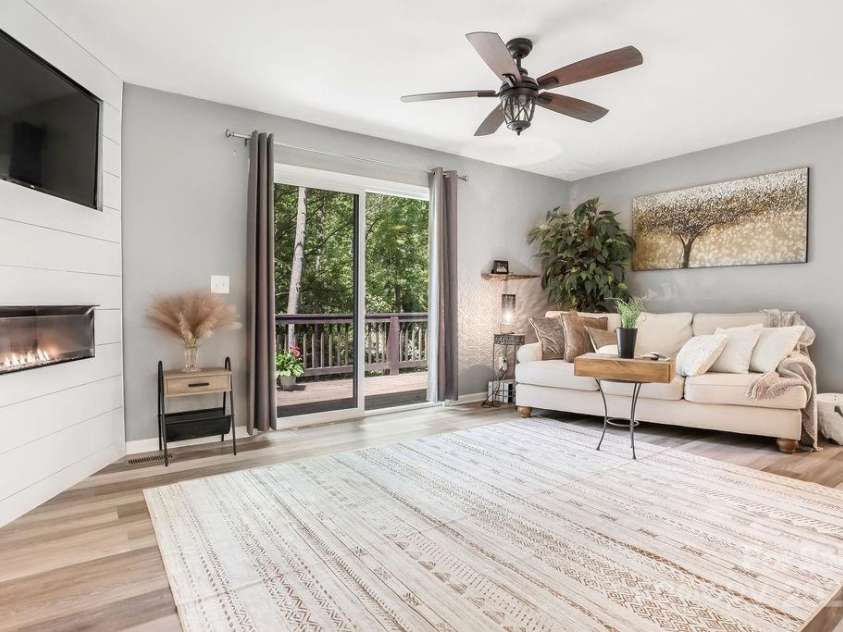 57 Fair Hollow Lane, Hendersonville, NC 28792.  MLS# CAR4268664, YatesRealty ID 22877. Living rm view 2