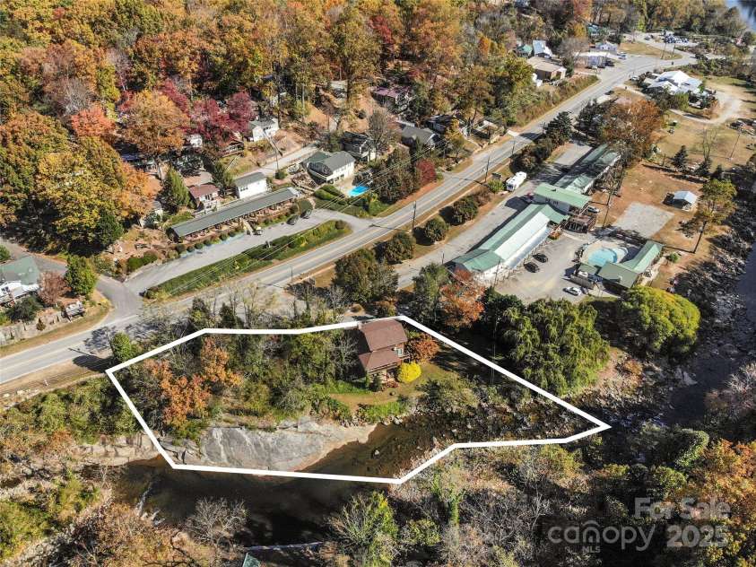 3207 Memorial Highway, Lake Lure, NC 28746.  MLS# CAR4088956, YatesRealty ID 2288. 