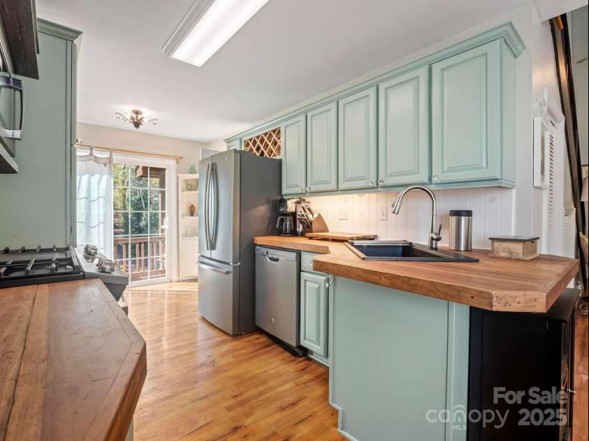 3207 Memorial Highway, Lake Lure, NC 28746.  MLS# CAR4088956, YatesRealty ID 2288. 