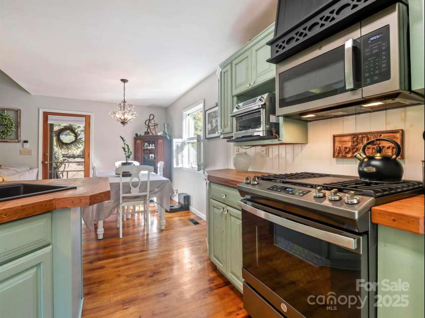 3207 Memorial Highway, Lake Lure, NC 28746.  MLS# CAR4088956, YatesRealty ID 2288. 