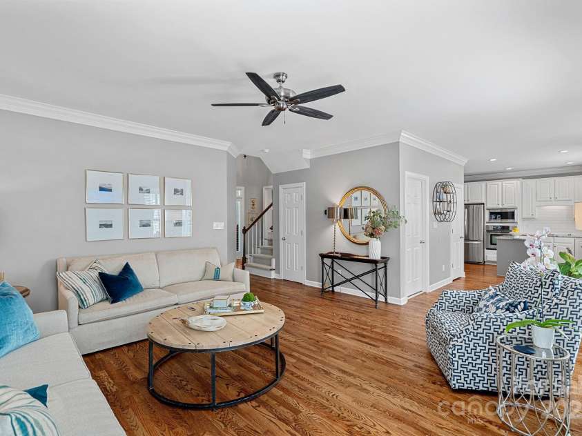 9427 Gilpatrick Lane, Huntersville, NC 28078.  MLS# CAR4274750, YatesRealty ID 22880. 