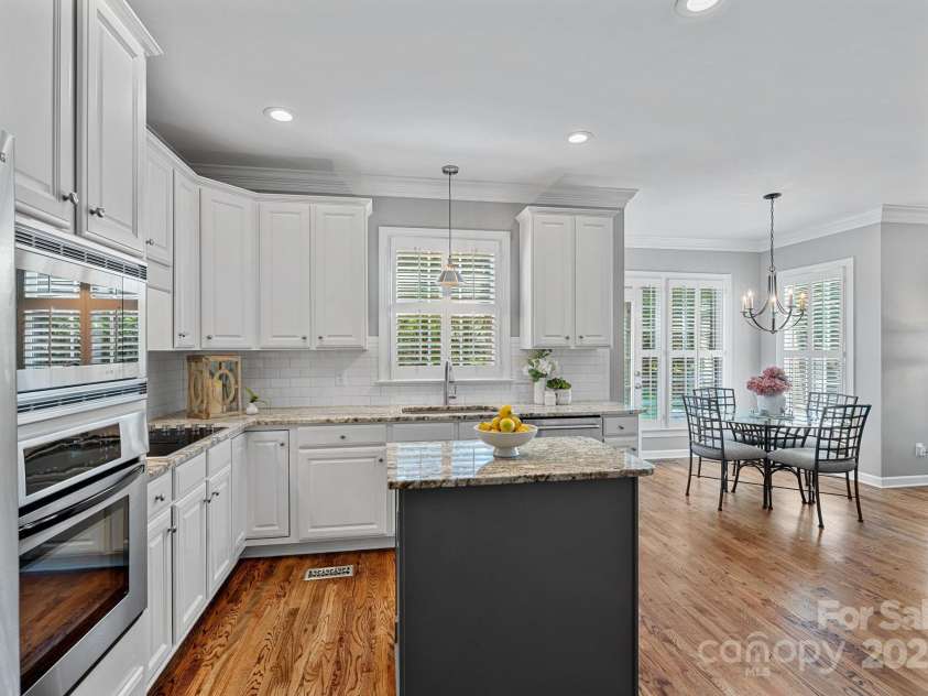 9427 Gilpatrick Lane, Huntersville, NC 28078.  MLS# CAR4274750, YatesRealty ID 22880. 