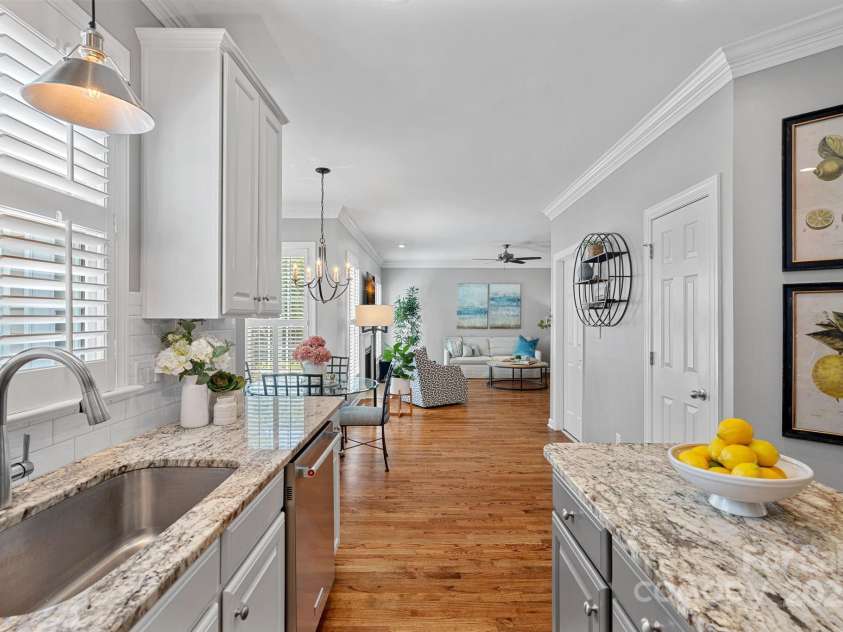 9427 Gilpatrick Lane, Huntersville, NC 28078.  MLS# CAR4274750, YatesRealty ID 22880. 