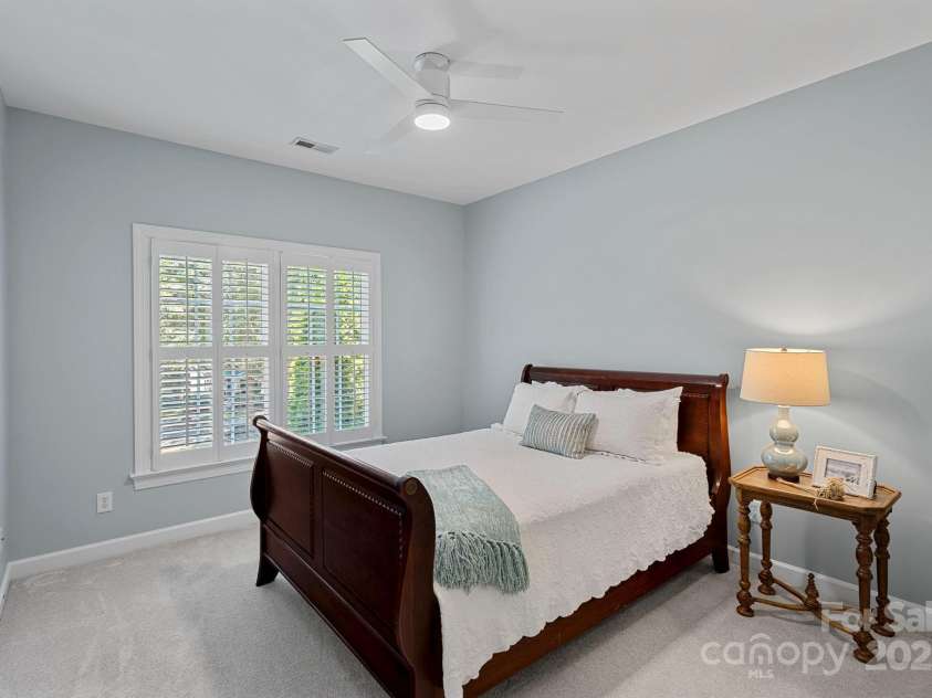 9427 Gilpatrick Lane, Huntersville, NC 28078.  MLS# CAR4274750, YatesRealty ID 22880. 