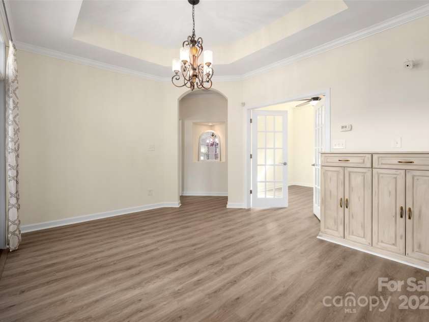 10502 Old Ardrey Kell Road, Charlotte, NC 28277.  MLS# CAR4258786, YatesRealty ID 22881. 