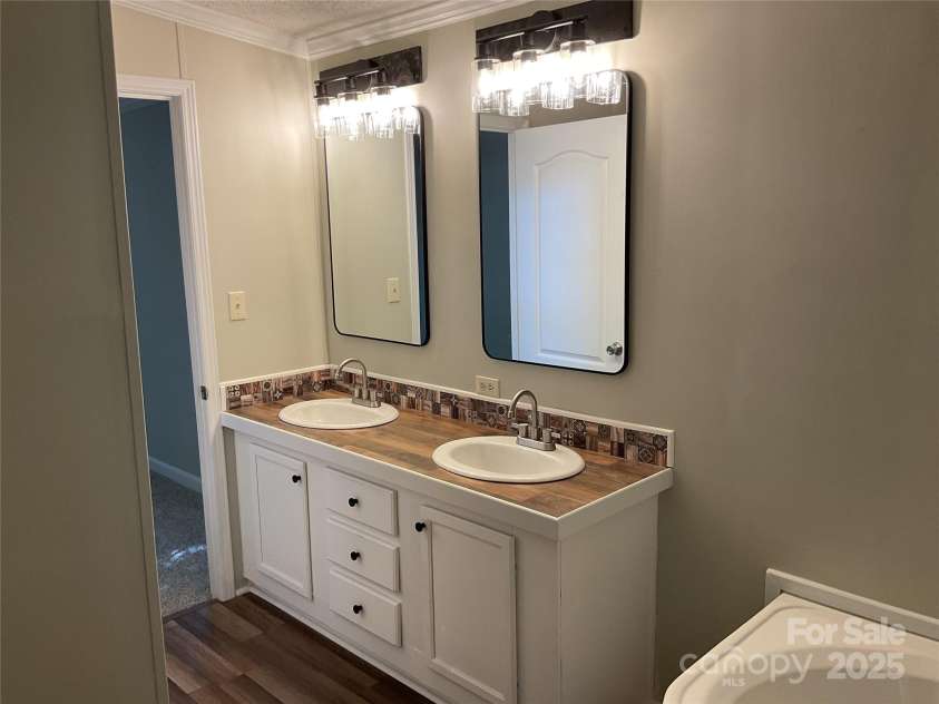 6218 Old Pageland Marshville Road, Marshville, NC 28103.  MLS# CAR4276118, YatesRealty ID 22883. 