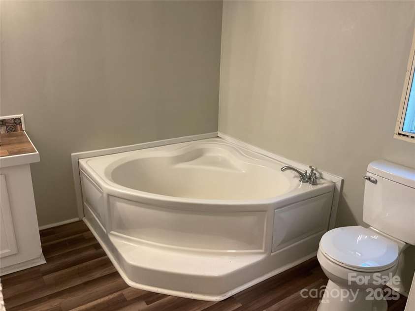 6218 Old Pageland Marshville Road, Marshville, NC 28103.  MLS# CAR4276118, YatesRealty ID 22883. 