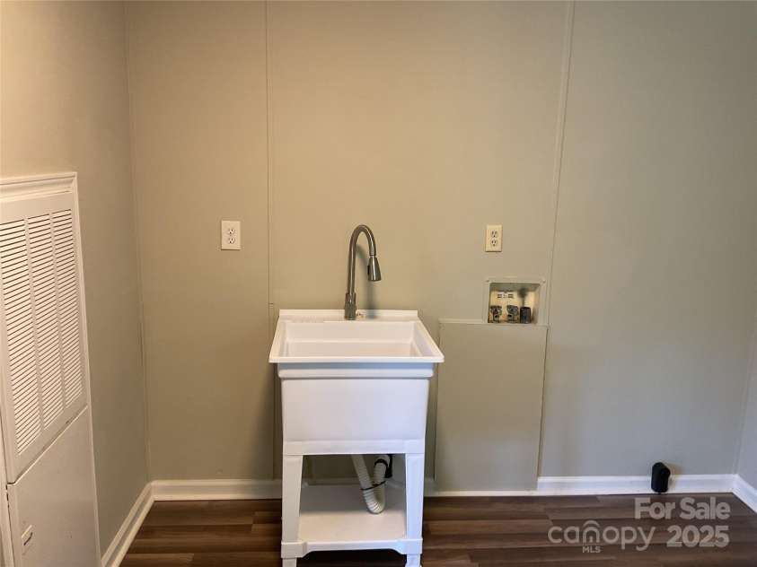 6218 Old Pageland Marshville Road, Marshville, NC 28103.  MLS# CAR4276118, YatesRealty ID 22883. 