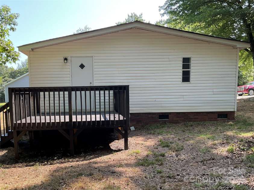 6218 Old Pageland Marshville Road, Marshville, NC 28103.  MLS# CAR4276118, YatesRealty ID 22883. 