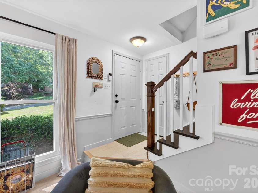 8713 Golf Ridge Drive, Charlotte, NC 28277.  MLS# CAR4380482, YatesRealty ID 22884. Entry