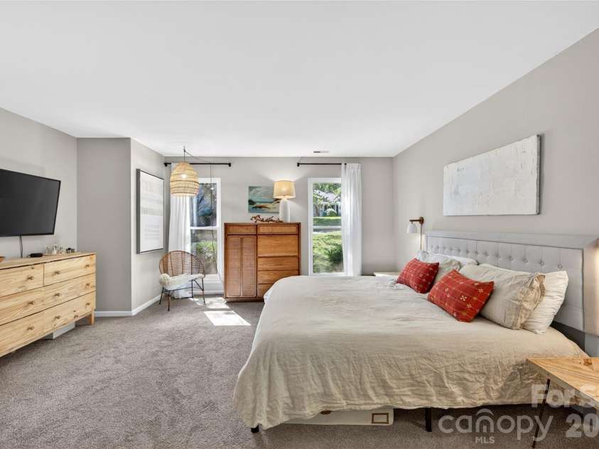 8713 Golf Ridge Drive, Charlotte, NC 28277.  MLS# CAR4380482, YatesRealty ID 22884. Primary