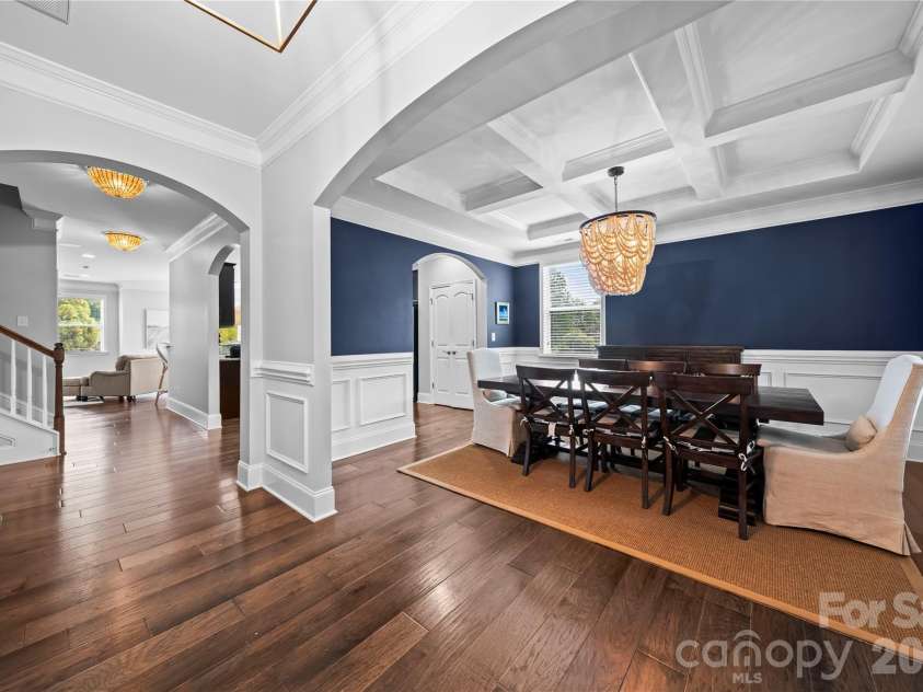 3249 Elyse Manor Court, Charlotte, NC 28214.  MLS# CAR4375657, YatesRealty ID 22885. 