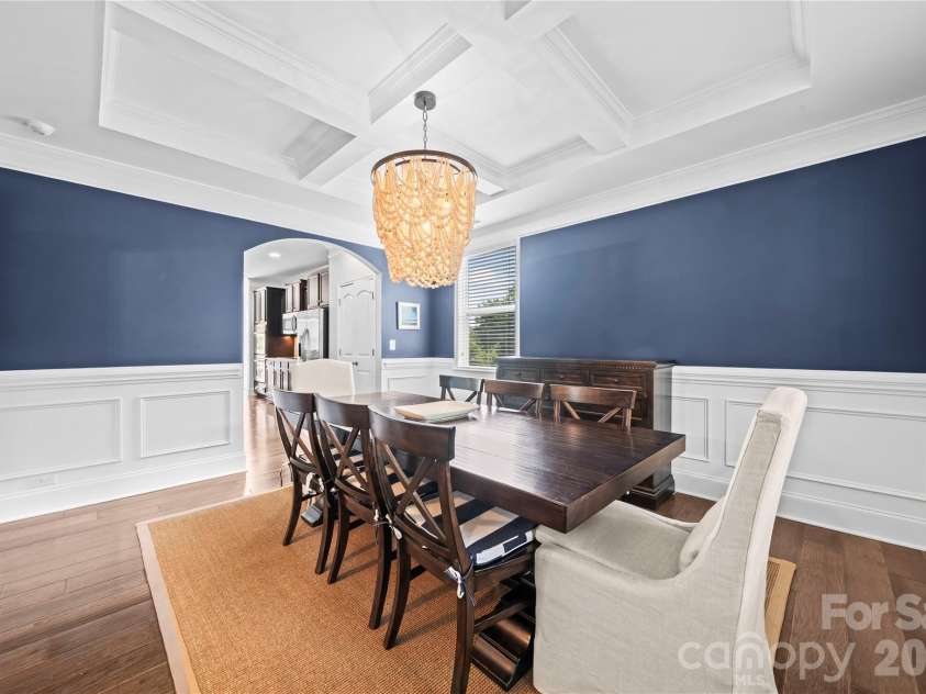 3249 Elyse Manor Court, Charlotte, NC 28214.  MLS# CAR4375657, YatesRealty ID 22885. 