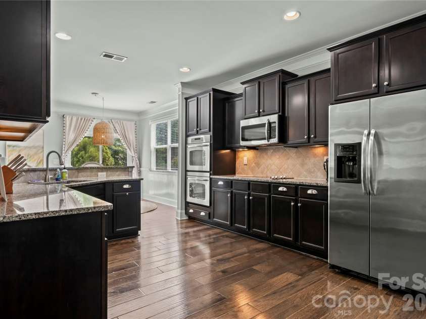 3249 Elyse Manor Court, Charlotte, NC 28214.  MLS# CAR4375657, YatesRealty ID 22885. 
