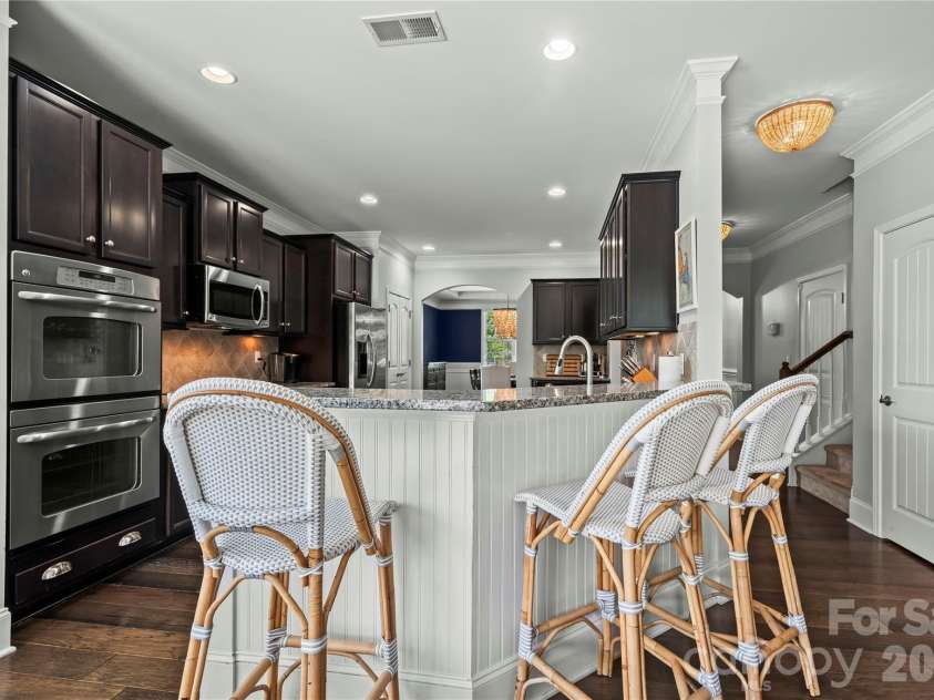 3249 Elyse Manor Court, Charlotte, NC 28214.  MLS# CAR4375657, YatesRealty ID 22885. 
