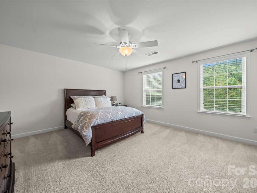 3249 Elyse Manor Court, Charlotte, NC 28214.  MLS# CAR4375657, YatesRealty ID 22885. 