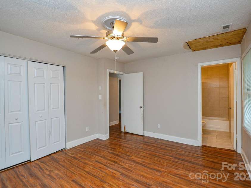 316 Anne Avenue, Waxhaw, NC 28173.  MLS# CAR4251937, YatesRealty ID 22886. 