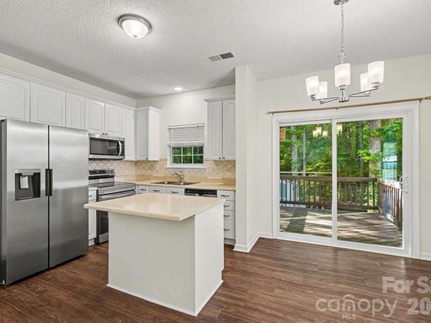 5547 Whispering Wind Lane, Indian Trail, NC 28079.  MLS# CAR4376867, YatesRealty ID 22886. 