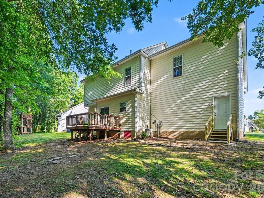 5547 Whispering Wind Lane, Indian Trail, NC 28079.  MLS# CAR4376867, YatesRealty ID 22886. 