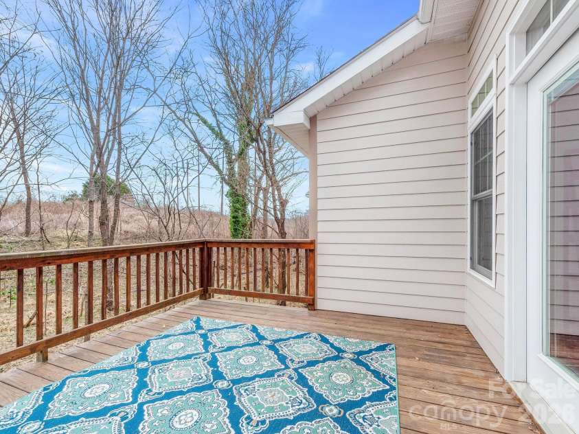 29 Kaylor Drive, Arden, NC 28704.  MLS# CAR4356169, YatesRealty ID 22888. 