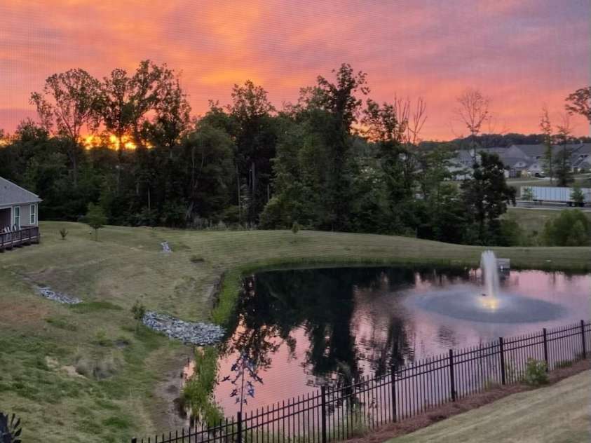 7337 Overjoyed Crossing, Charlotte, NC 28215.  MLS# CAR4274967, YatesRealty ID 22888. 