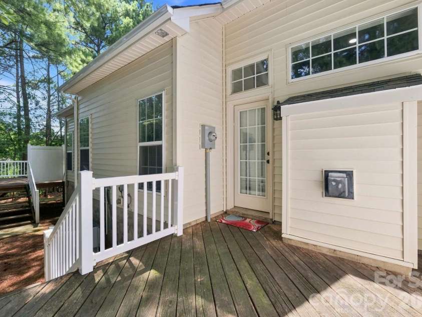 121 Kase Court, Mooresville, NC 28117.  MLS# CAR4414474, YatesRealty ID 22889. Private deck