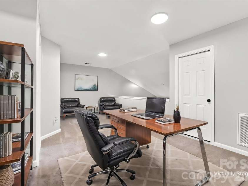121 Kase Court, Mooresville, NC 28117.  MLS# CAR4414474, YatesRealty ID 22889. Virtually Staged Loft
