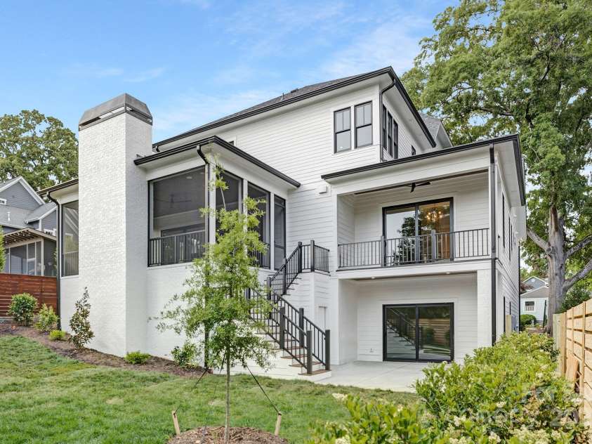 632 Dorothy Drive, Charlotte, NC 28203.  MLS# CAR4251393, YatesRealty ID 22889. 