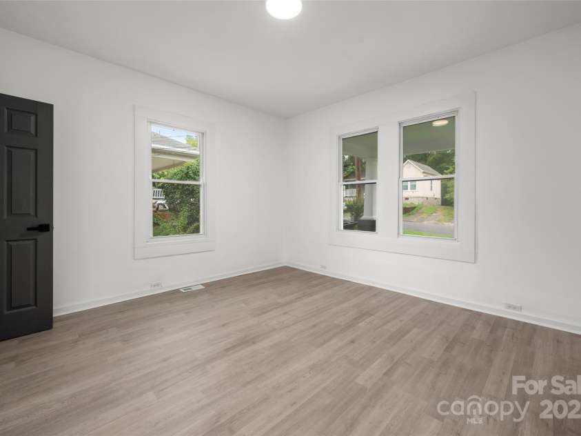 250 Franklin Avenue, Concord, NC 28025.  MLS# CAR4290533, YatesRealty ID 2289. Bedroom 1