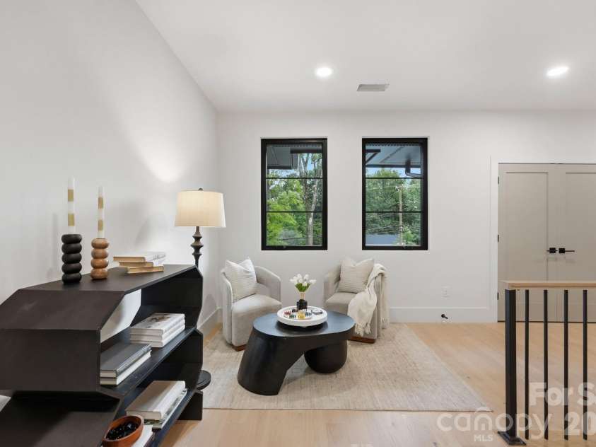 1427 Sharon Amity Road, Charlotte, NC 28211.  MLS# CAR4355163, YatesRealty ID 22890. 
