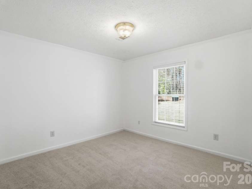 10810 Connell Road, Mint Hill, NC 28227.  MLS# CAR4362286, YatesRealty ID 22891. 
