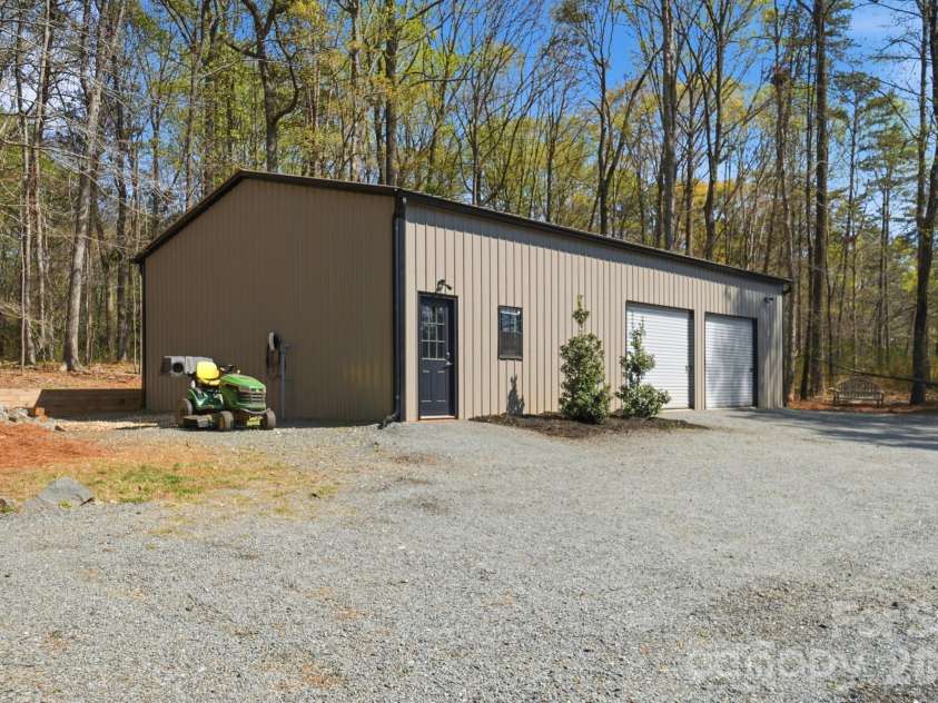 10810 Connell Road, Mint Hill, NC 28227.  MLS# CAR4362286, YatesRealty ID 22891. 