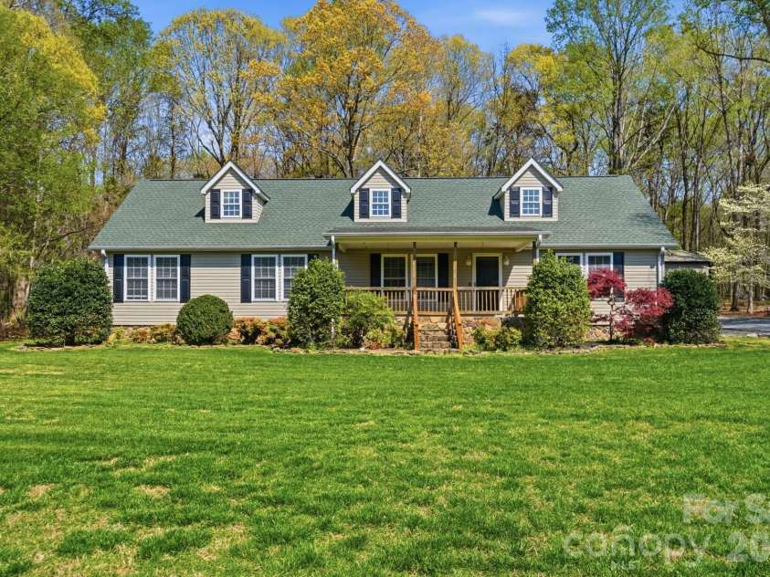 10810 Connell Road, Mint Hill, NC 28227.  MLS# CAR4362286, YatesRealty ID 22891. 