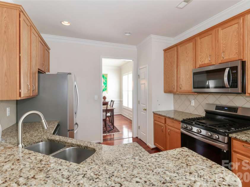 158 Forest Walk Way, Mooresville, NC 28115.  MLS# CAR4360572, YatesRealty ID 22893. 