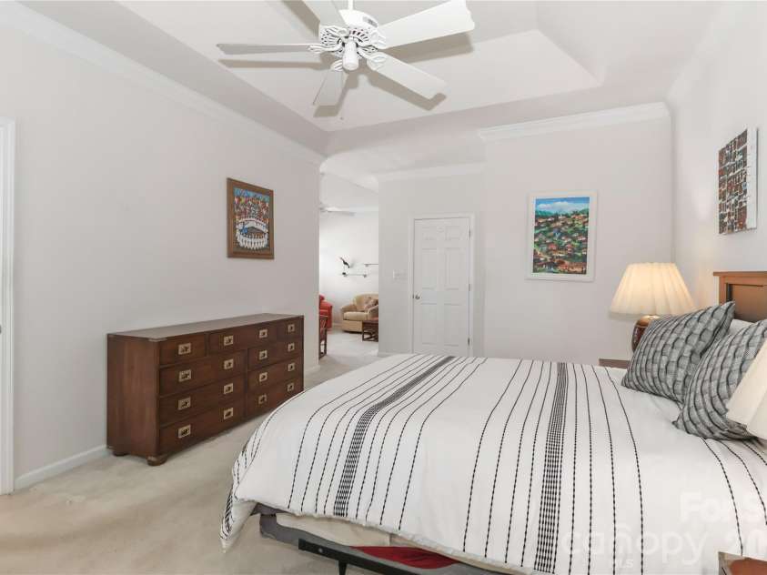 158 Forest Walk Way, Mooresville, NC 28115.  MLS# CAR4360572, YatesRealty ID 22893. 