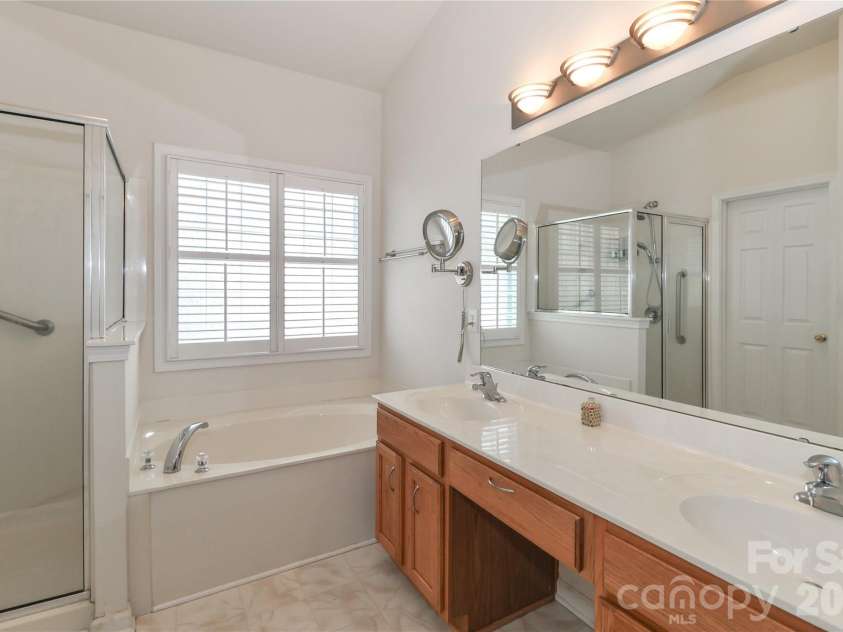 158 Forest Walk Way, Mooresville, NC 28115.  MLS# CAR4360572, YatesRealty ID 22893. 