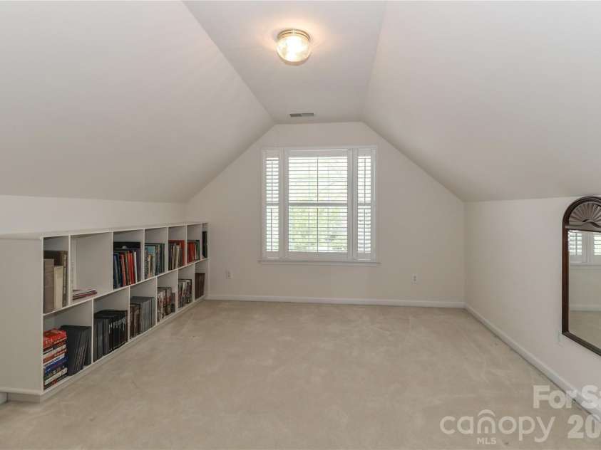 158 Forest Walk Way, Mooresville, NC 28115.  MLS# CAR4360572, YatesRealty ID 22893. 