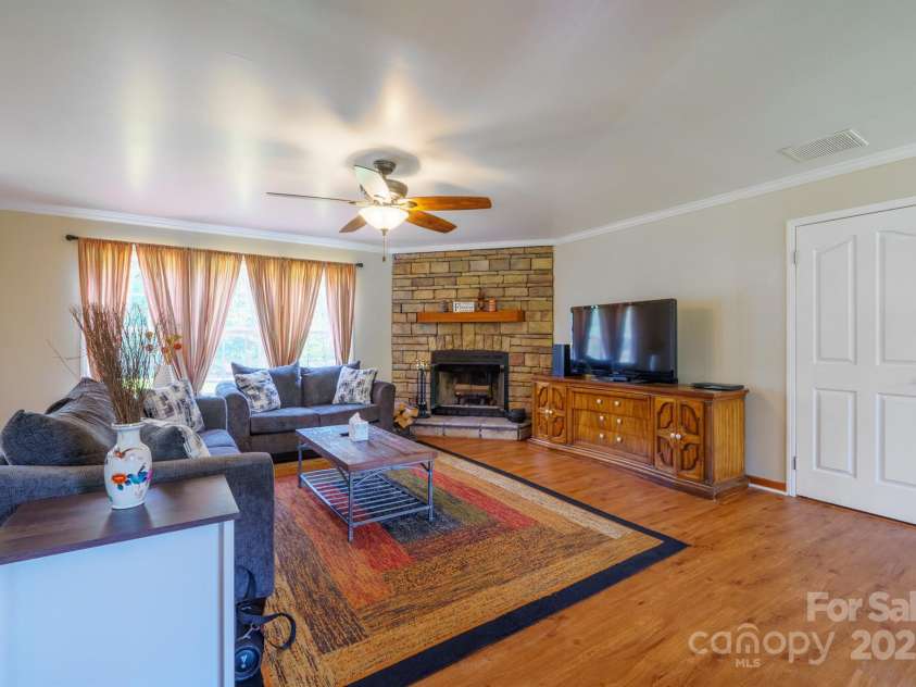 6785 Knotty Wood Lane, Vale, NC 28168.  MLS# CAR4275720, YatesRealty ID 22893. 